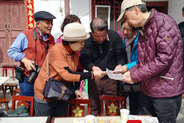 《心照不宣》by水千丞簡介
