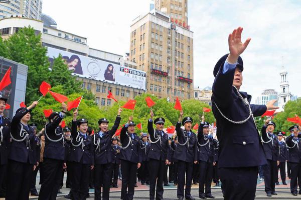 工業(yè)霸主齊橙筆趣閣